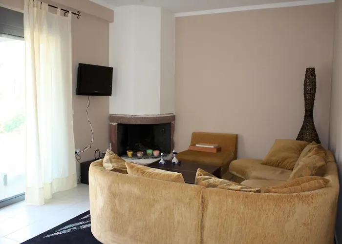 Athina-georgia Дом отдыха *