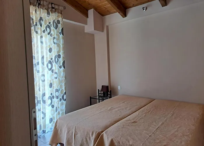 Athina-georgia Kamares (Achaia)